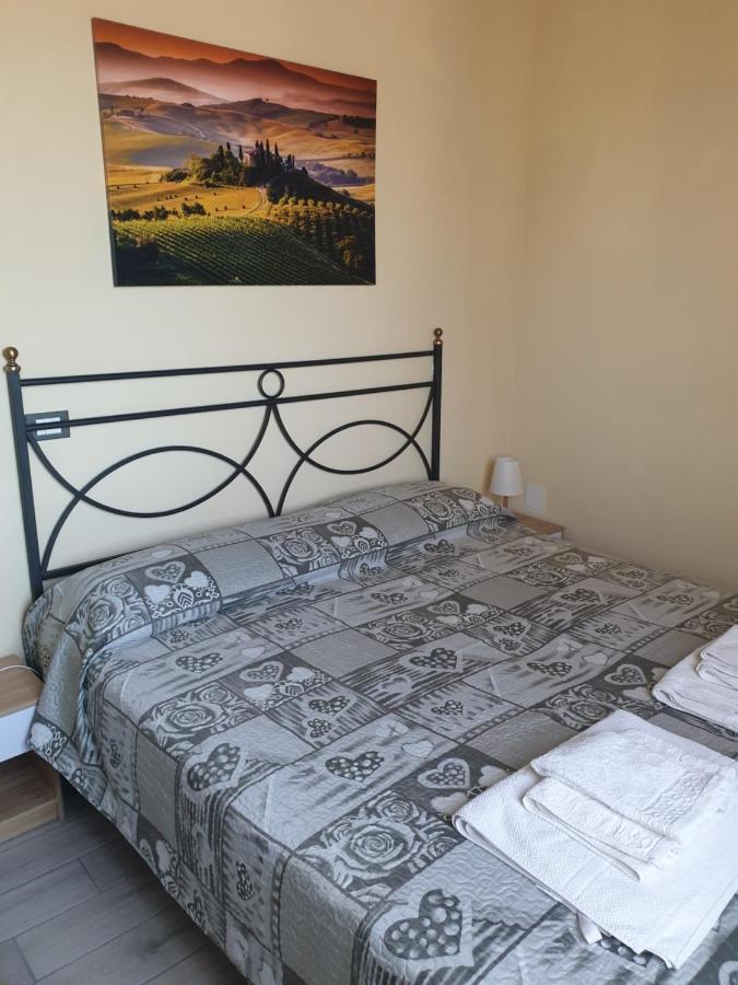 Casa Vacanze L'Oliveta Сиена Екстериор снимка