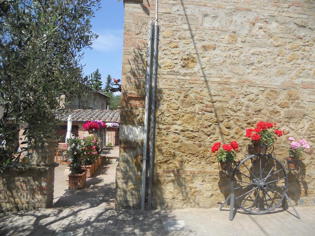 Casa Vacanze L'Oliveta Сиена Екстериор снимка