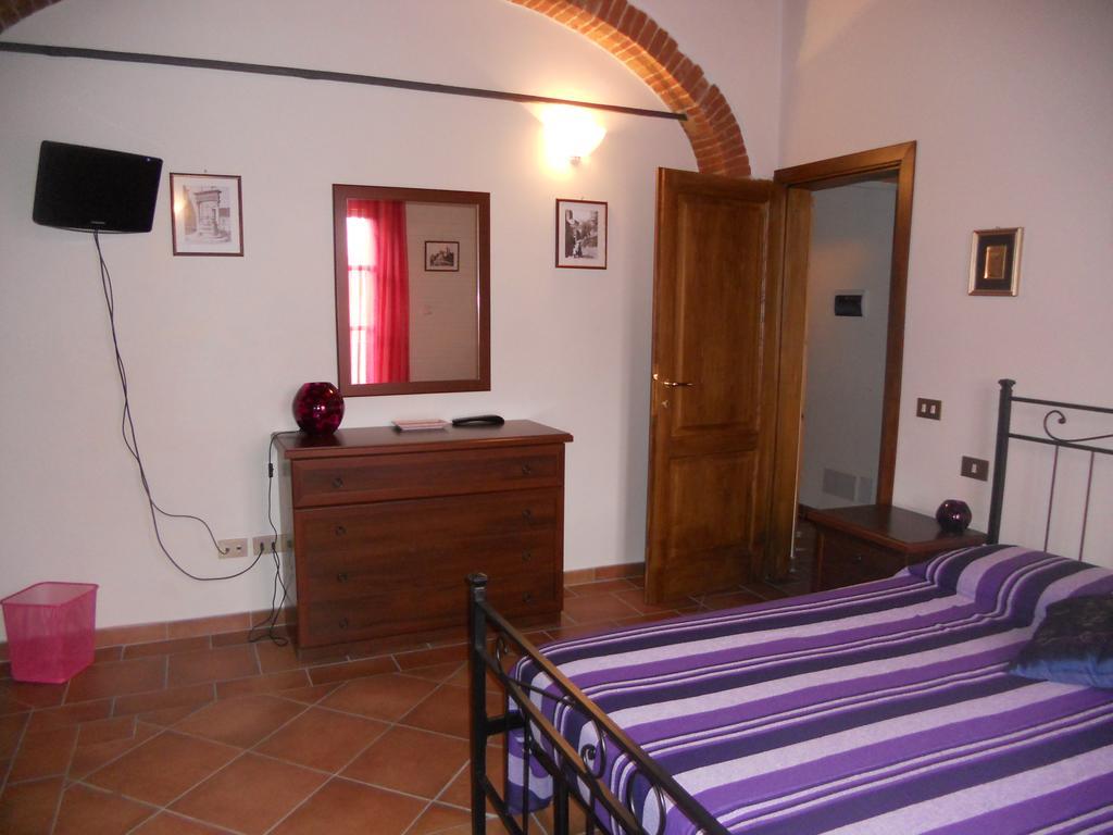 Casa Vacanze L'Oliveta Сиена Екстериор снимка
