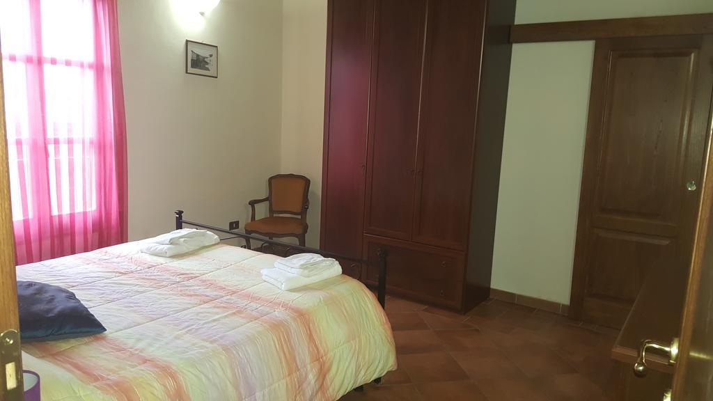Casa Vacanze L'Oliveta Сиена Екстериор снимка