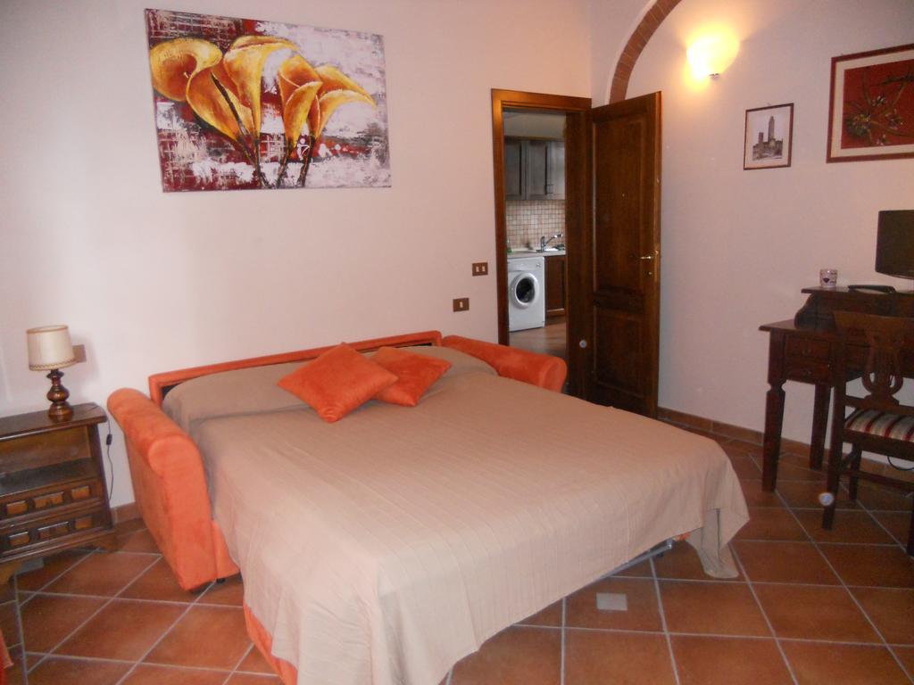 Casa Vacanze L'Oliveta Сиена Екстериор снимка