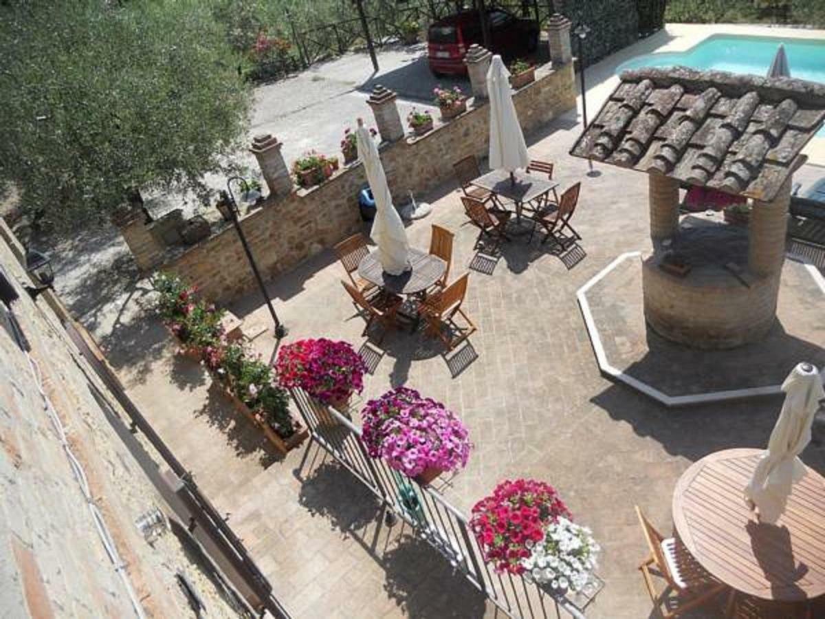Casa Vacanze L'Oliveta Сиена Екстериор снимка