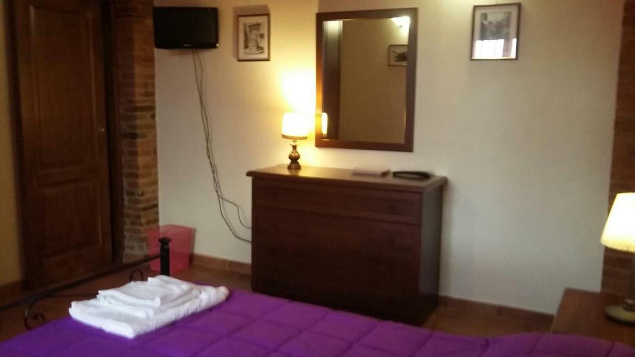 Casa Vacanze L'Oliveta Сиена Екстериор снимка