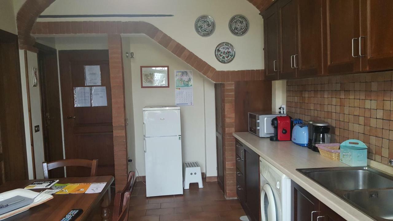Casa Vacanze L'Oliveta Сиена Екстериор снимка