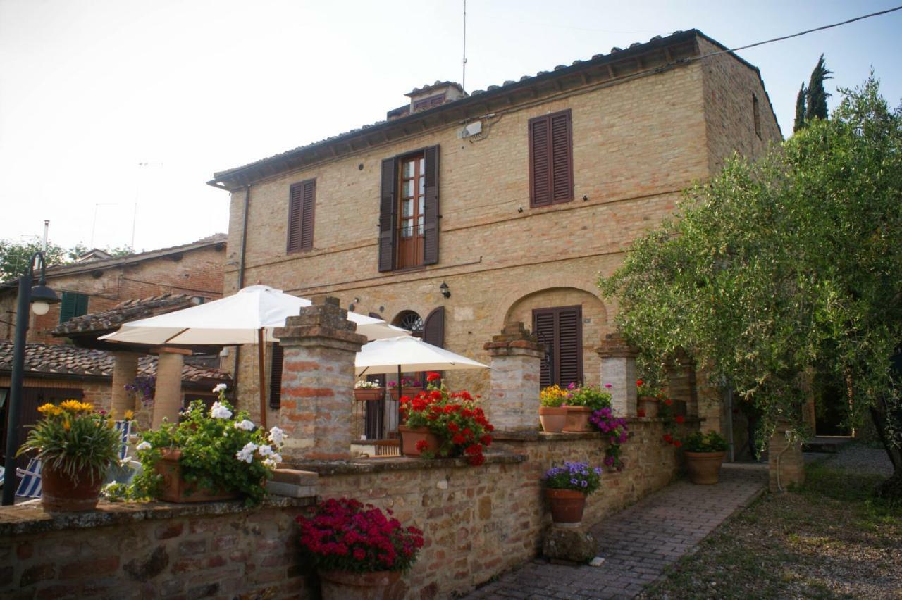 Casa Vacanze L'Oliveta Сиена Екстериор снимка